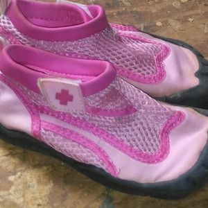Little girls water shoes